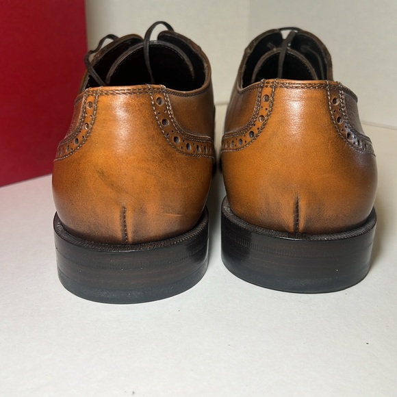 Salvatore Ferragamo Gerard Studio Edition Tan Calf size 8 Original Box - Picture 4 of 8